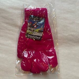Pink winter gloves
